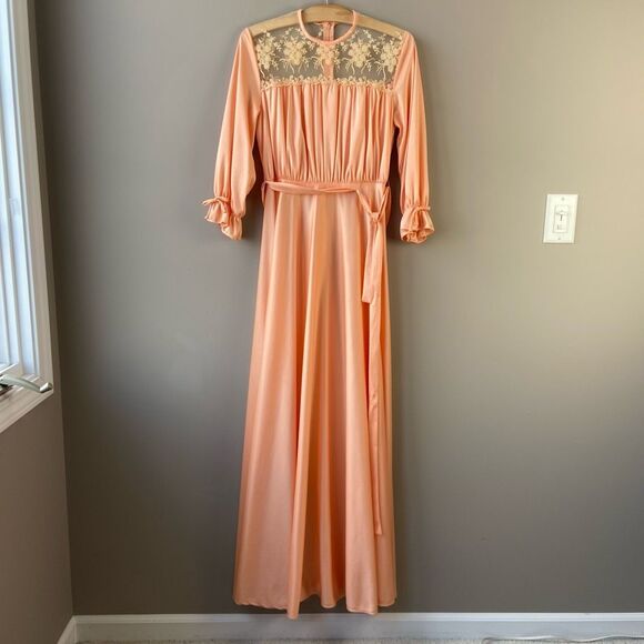 Vintage Dresses & Skirts - Vintage 70s Peach Maxi Dress Lace Bodice Boho Formal Prom Gown Halloween Costume